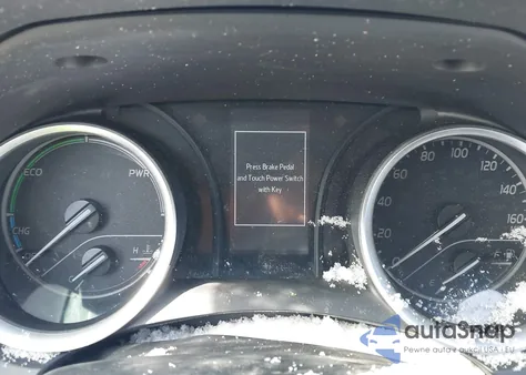 2021 Toyota Camry Le Hybrid z USA, uszkodzony, nr VIN 4T1C31AKXMU031793